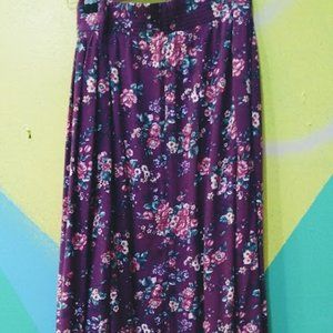 Cute Vintage 90's New look Purple floral Midi SIZE M